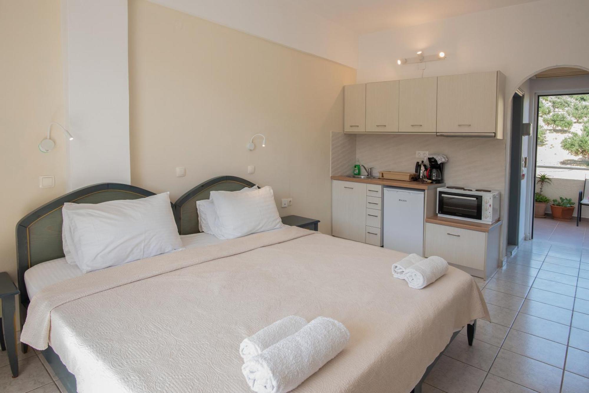 Antonis Apts, Physio Fitness Retreats 普拉基亚斯 外观 照片