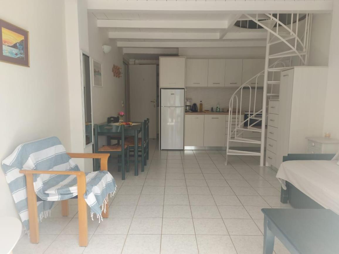 Antonis Apts, Physio Fitness Retreats 普拉基亚斯 外观 照片